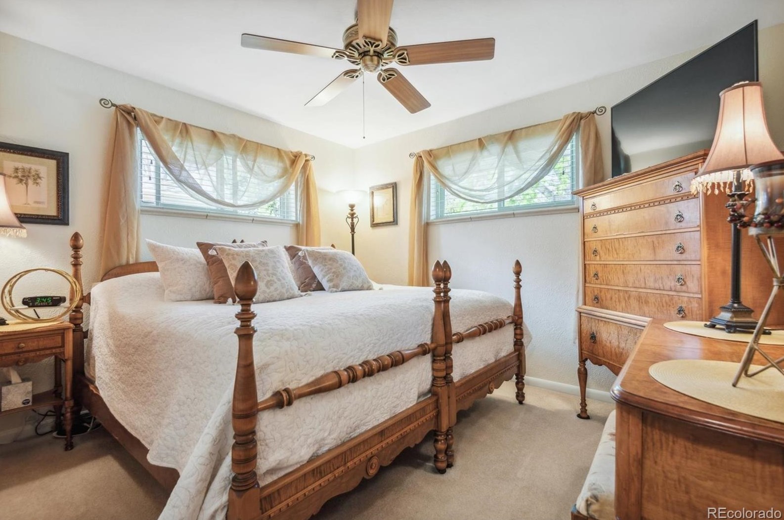 6705 Saulsbury St, Arvada CO  80003-3935 exterior