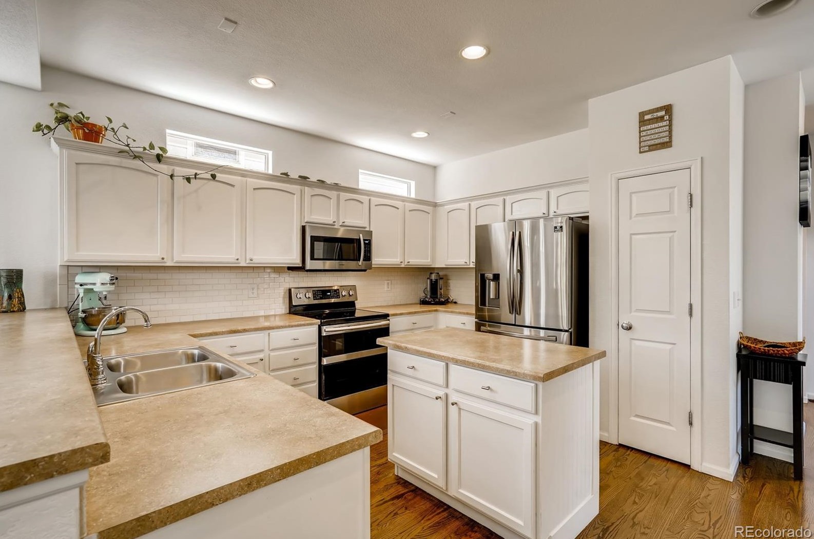 5594 73rd Ave, Arvada CO  80003-3309 exterior