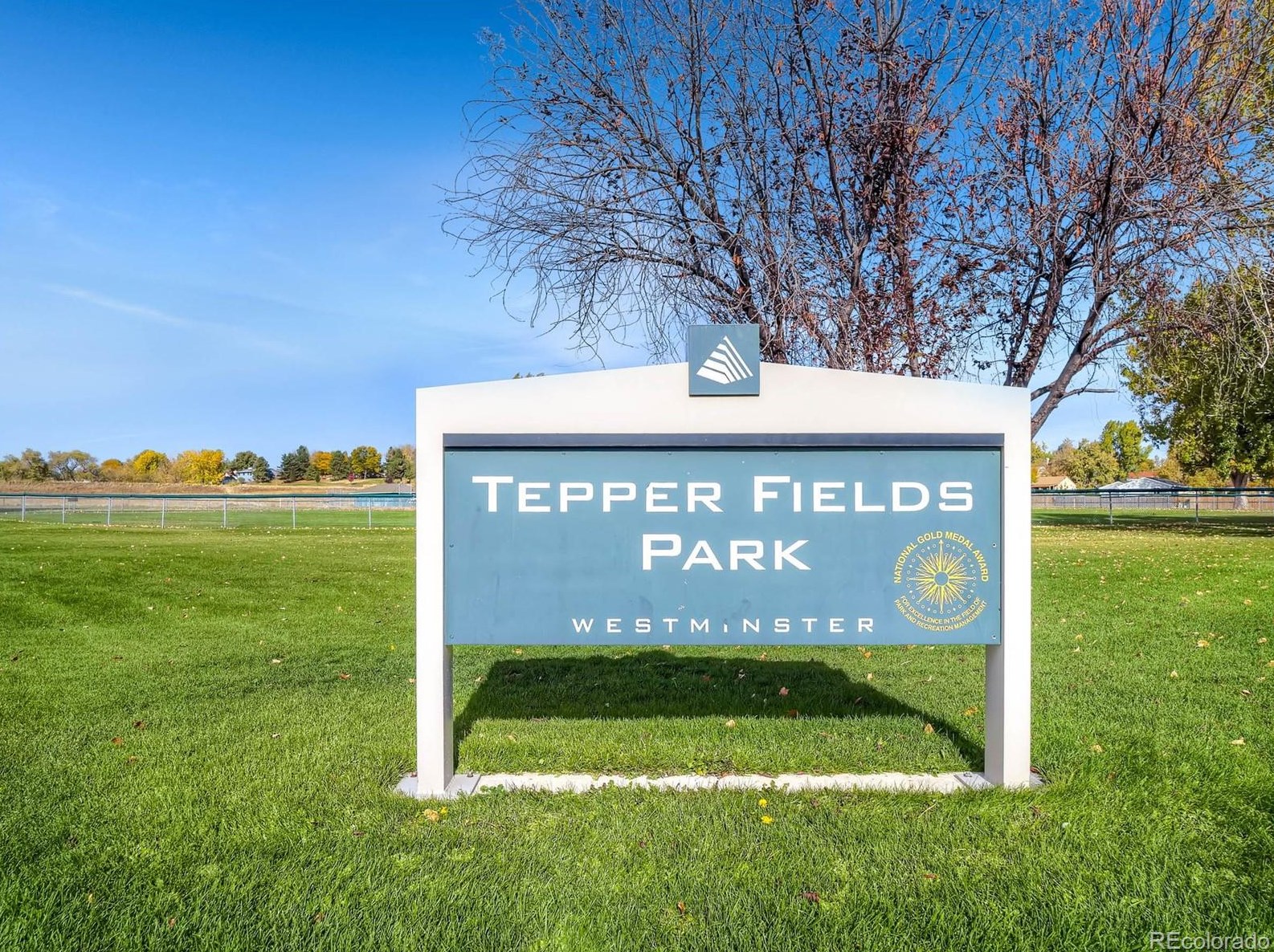 5594 73rd Ave, Arvada CO  80003-3309 exterior