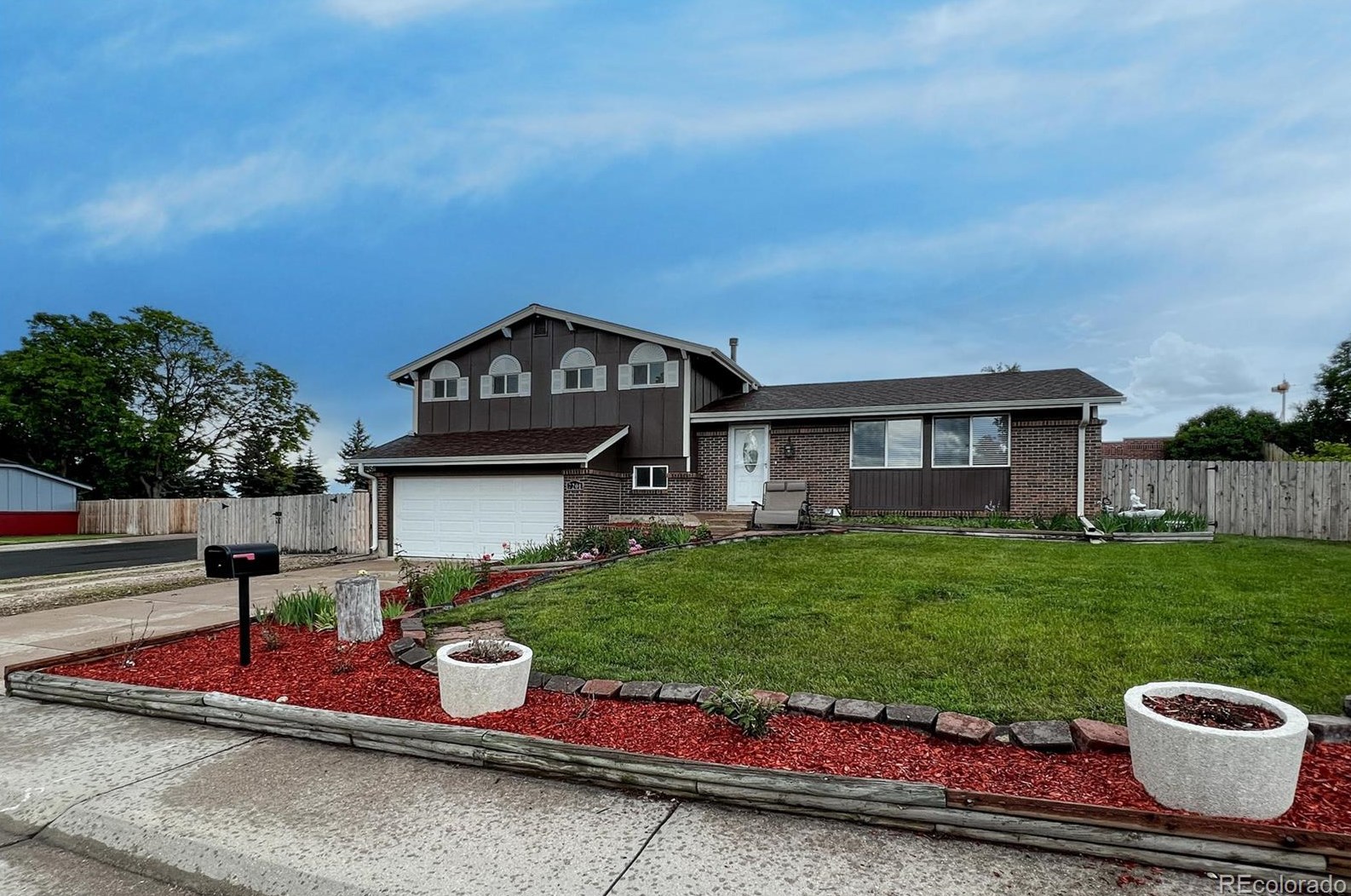 7201 Otis Ct, Arvada, CO 80003