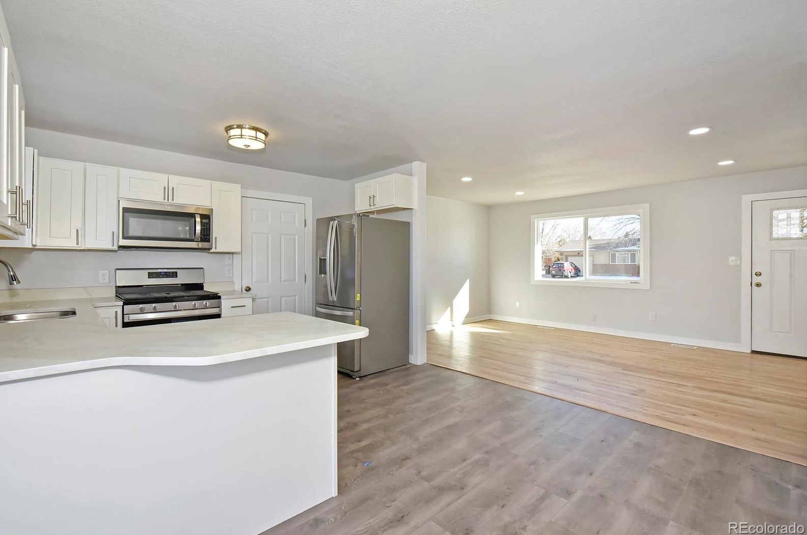 6990 Kipling St, Colorado Springs CO 80911-2705 exterior