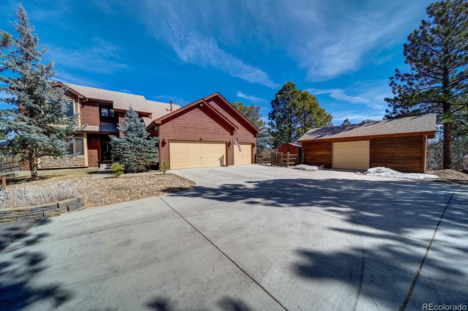 8078 La Veta Rd, Palmer Lake, CO 80118-8221