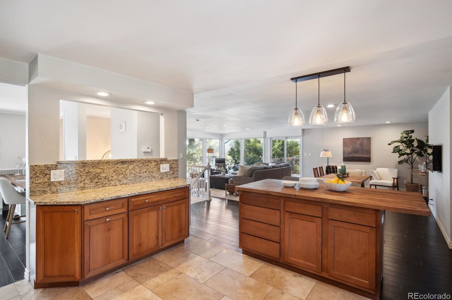 9185 73 Ave, Arvada CO  80005-3811 exterior