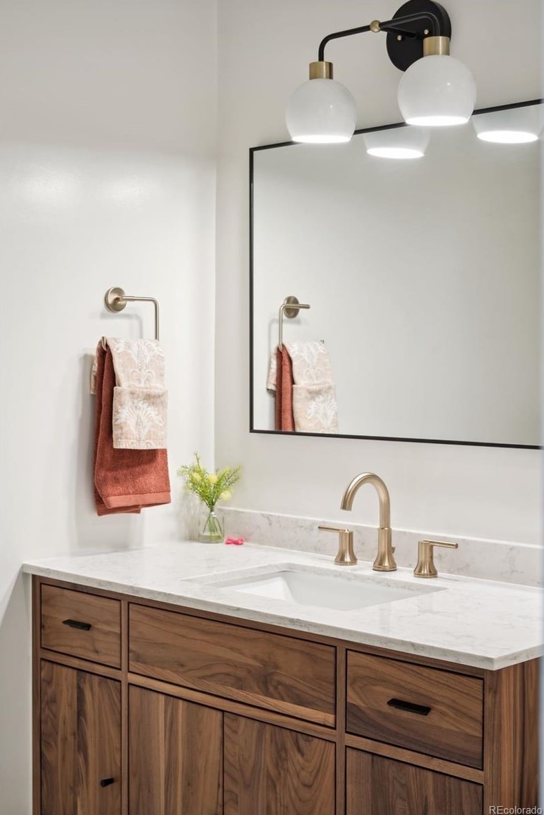 9185 73 Ave, Arvada CO  80005-3811 exterior