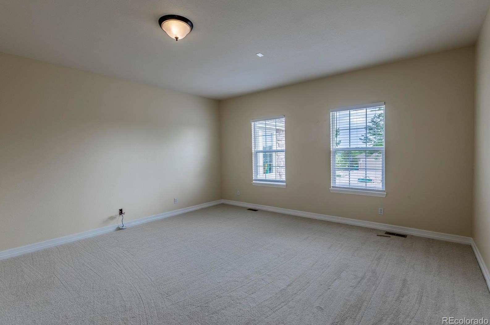 3211 Coyote Hills Ct, Castle Rock CO 80109-7933 exterior