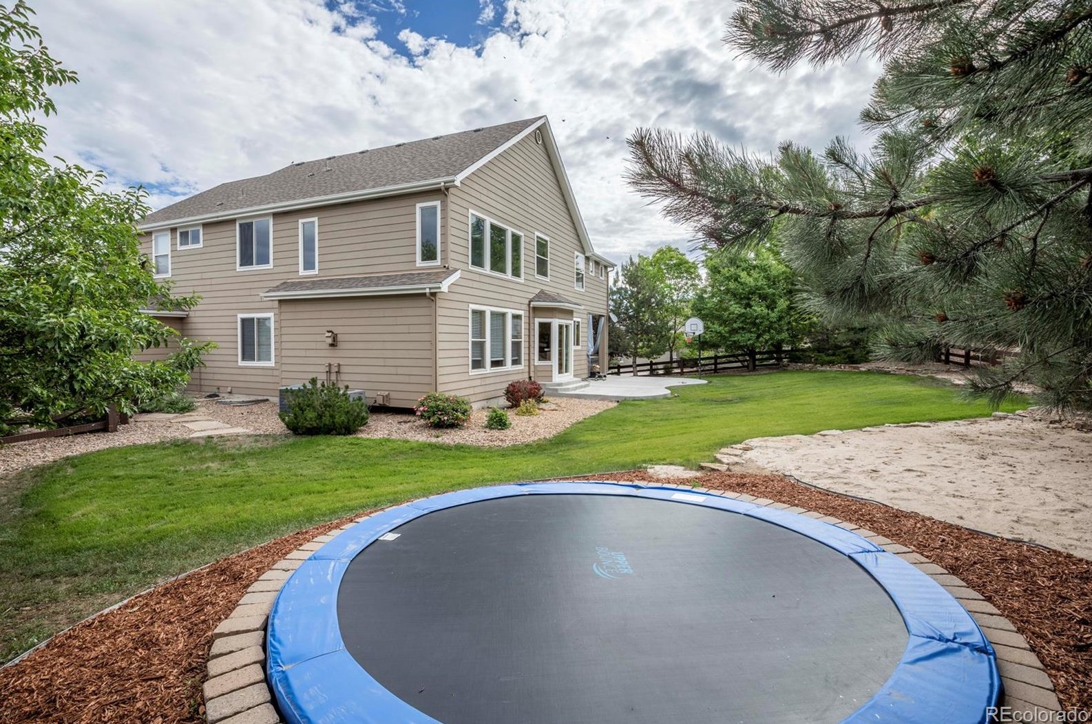 3211 Coyote Hills Ct, Castle Rock CO 80109-7933 exterior