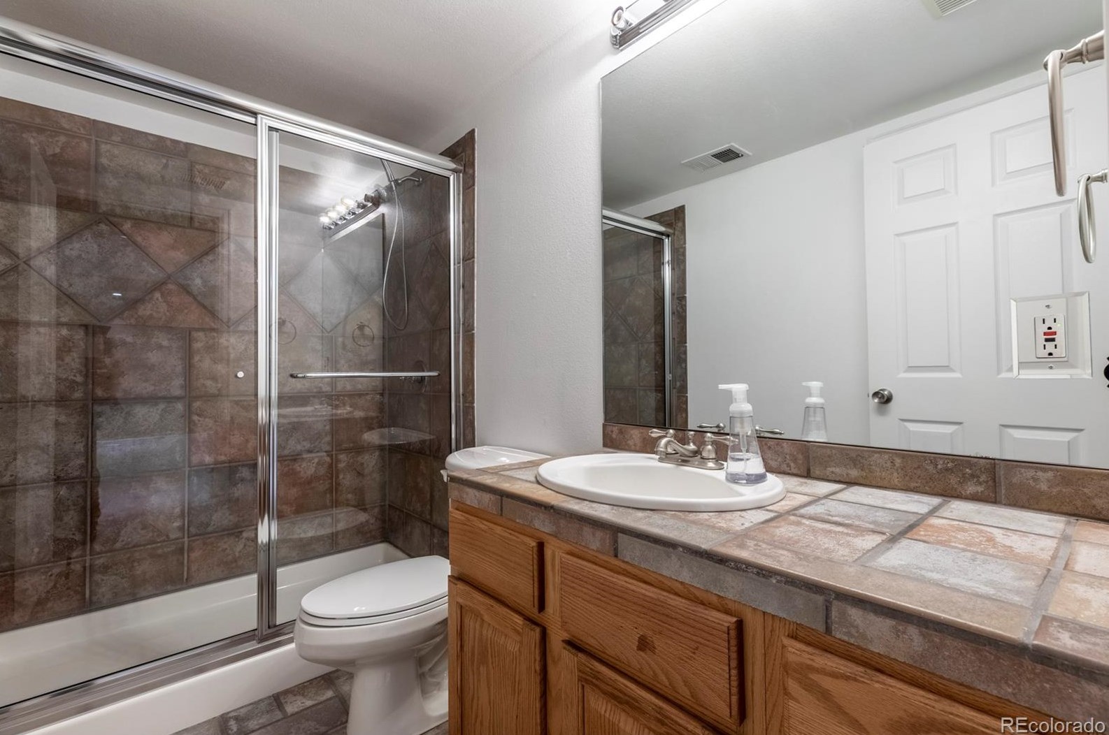 3211 Coyote Hills Ct, Castle Rock CO 80109-7933 exterior