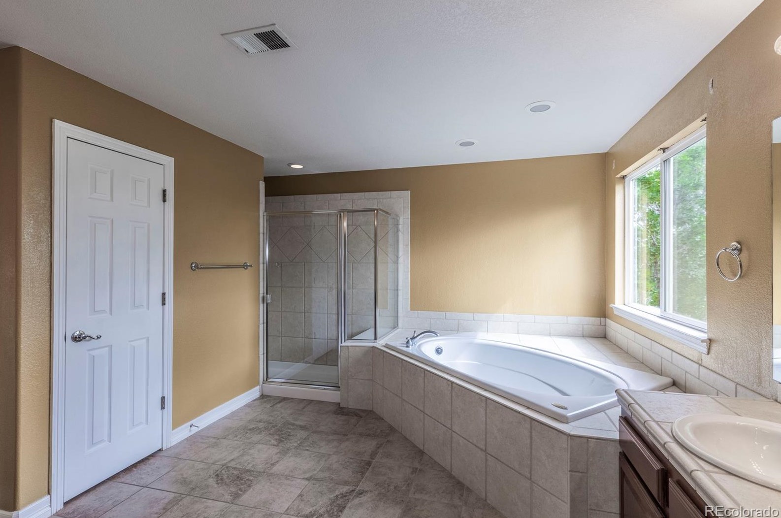 3211 Coyote Hills Ct, Castle Rock CO 80109-7933 exterior