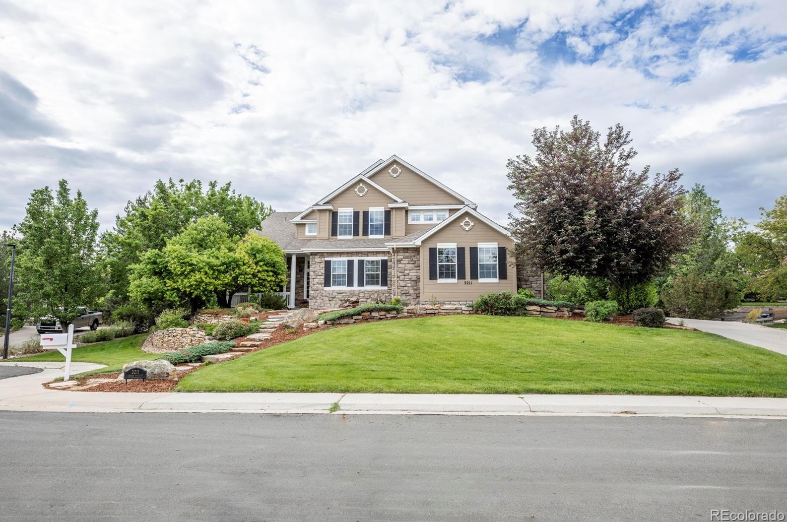 3211 Coyote Hills Ct, Castle Rock, CO 80109-7933