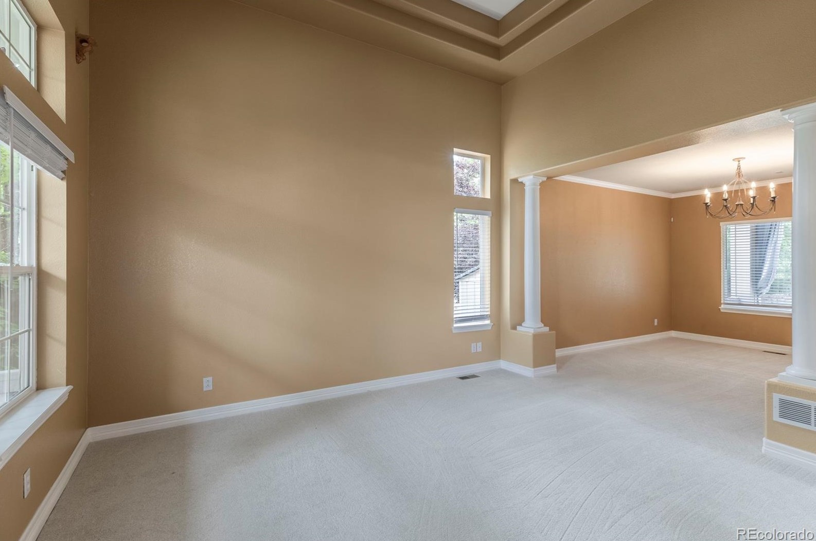 3211 Coyote Hills Ct, Castle Rock CO 80109-7933 exterior