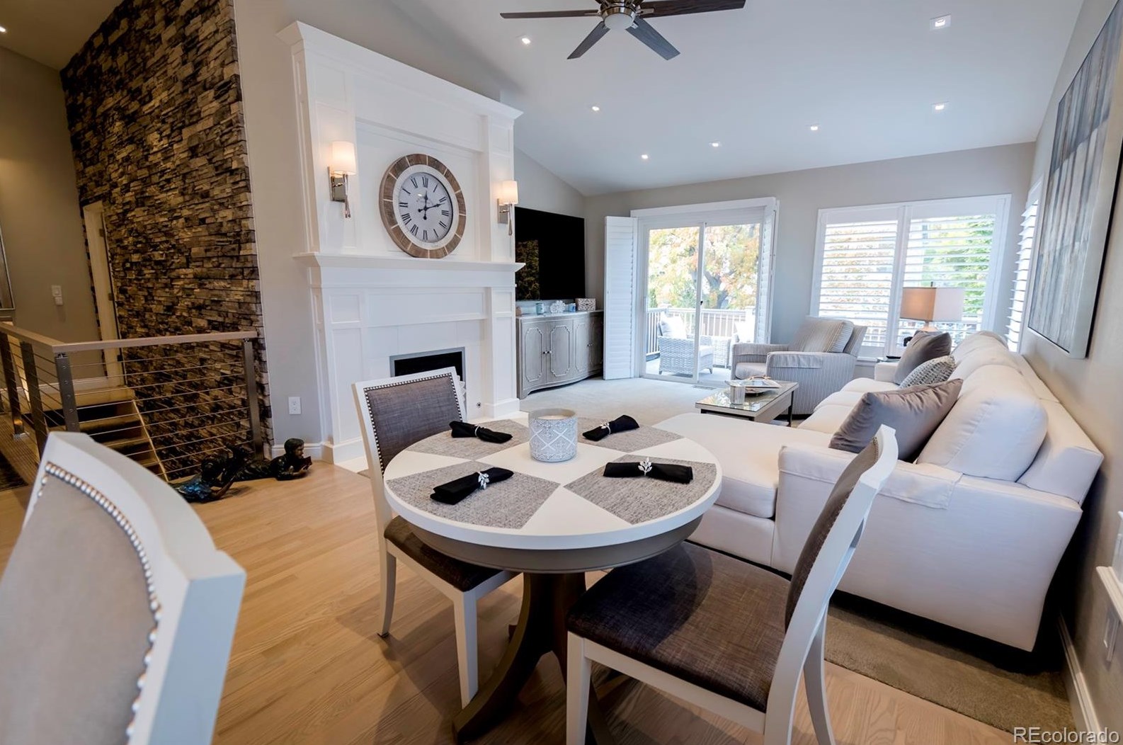 601 Chadwick Cir, Littleton CO  80129-6291 exterior