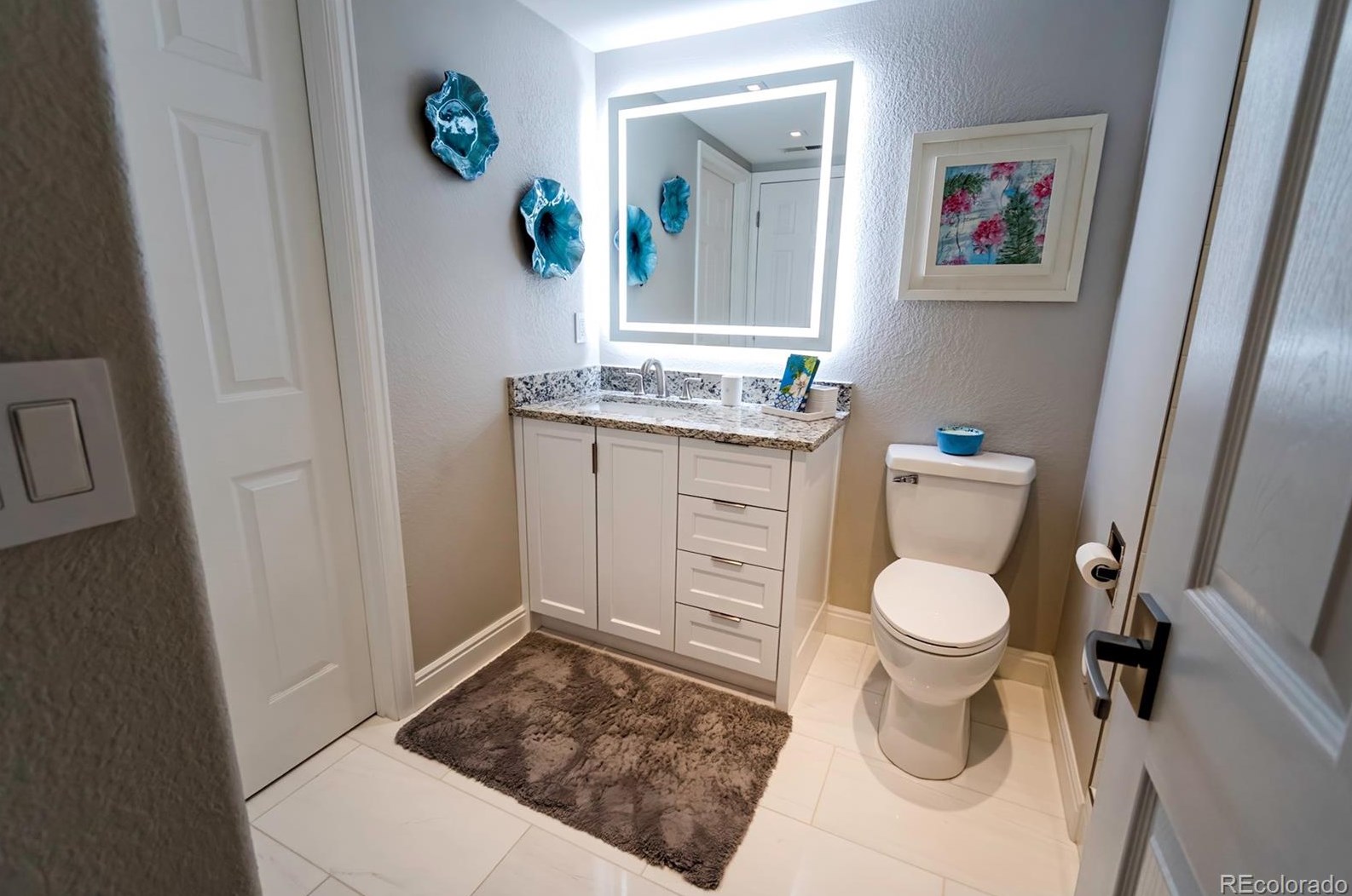 601 Chadwick Cir, Littleton CO  80129-6291 exterior