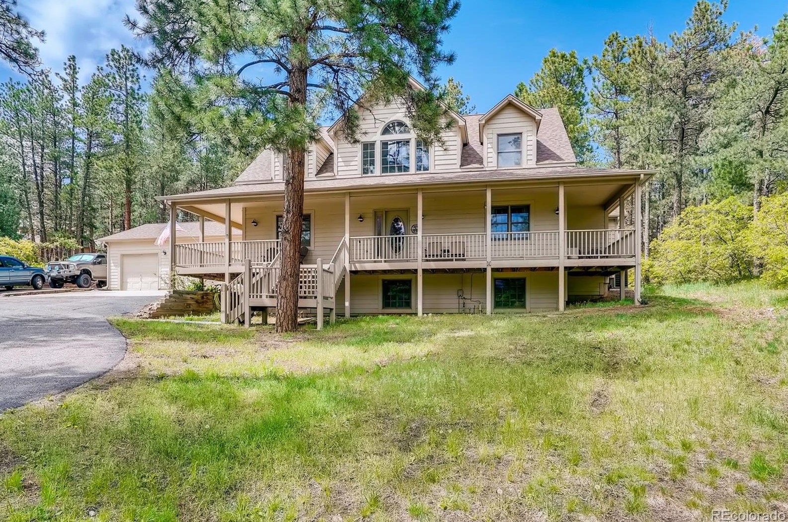 4305 Red Rock Dr, Palmer Lake CO  80118-8407 exterior