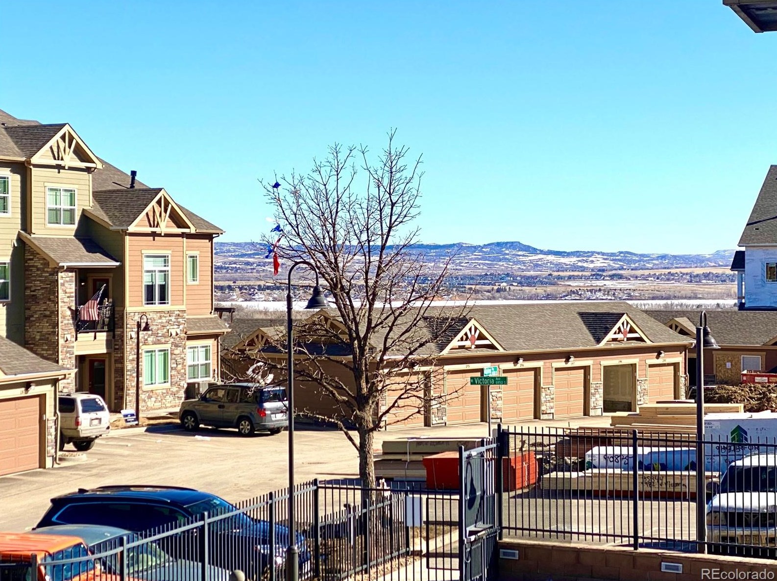 8726 Kline St, Littleton CO 80127-7143 exterior