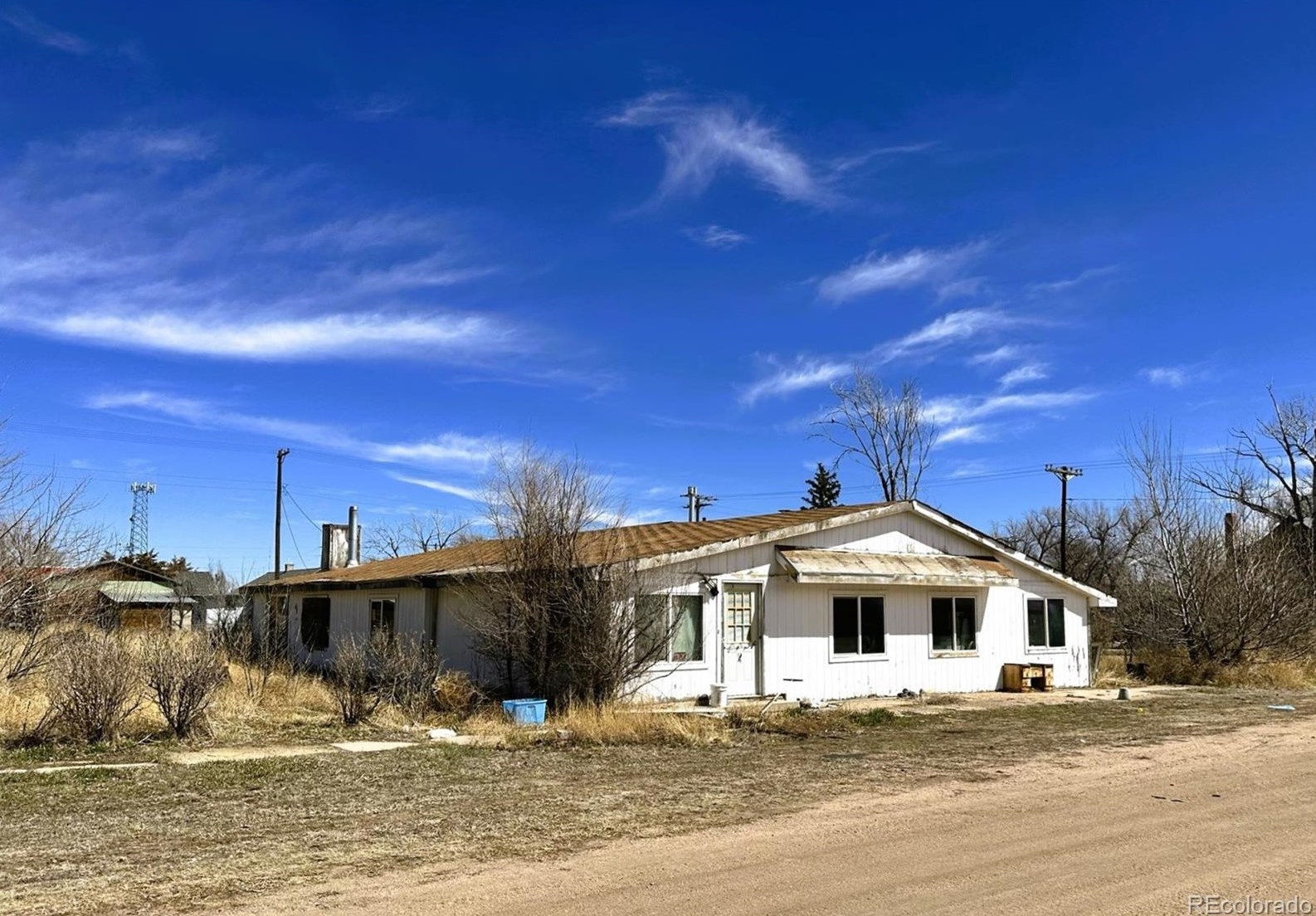 104 Nolan St, Genoa, CO 80818
