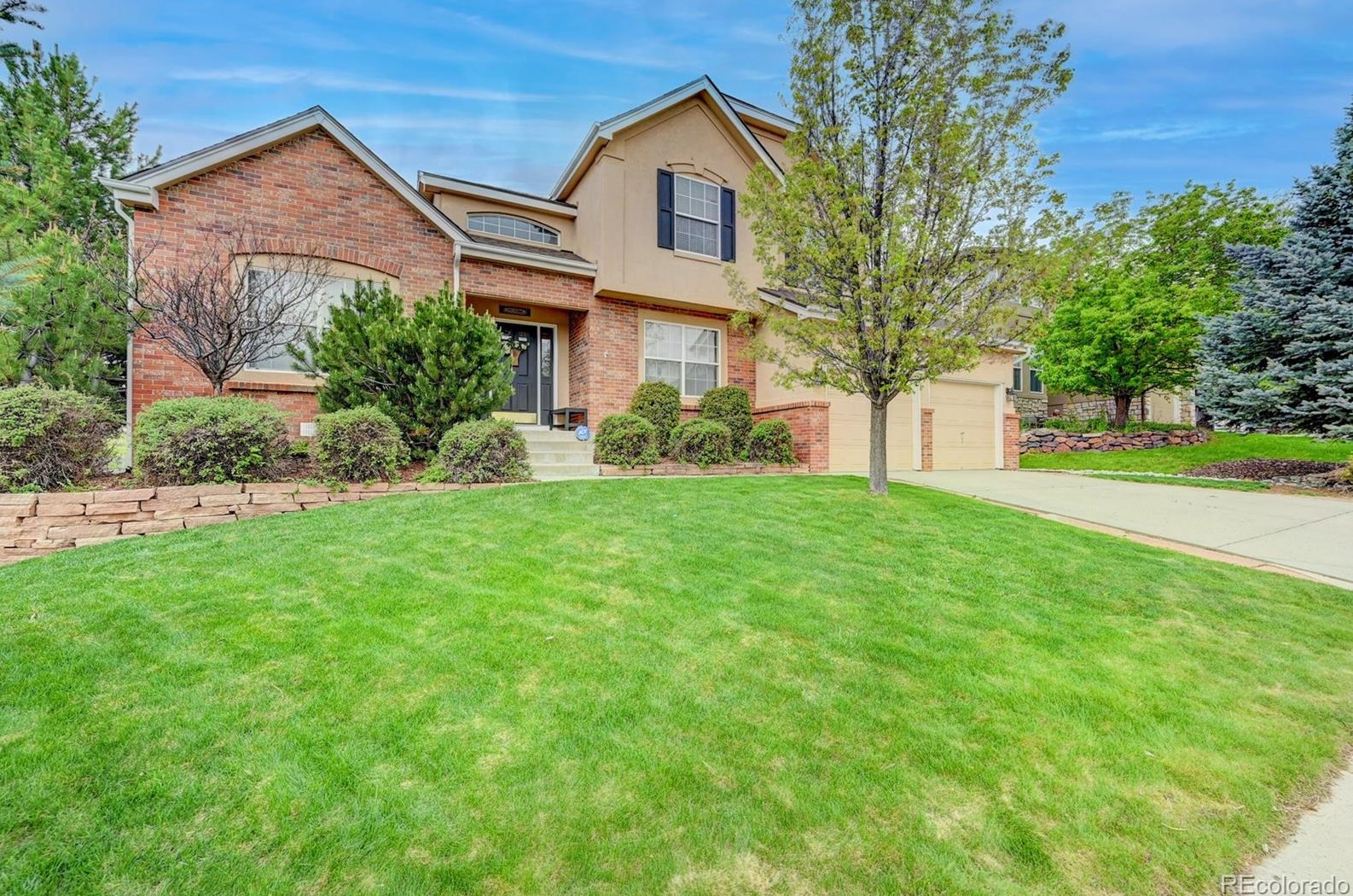 690 Stonemont Ct, Castle Rock, CO 80108-8262