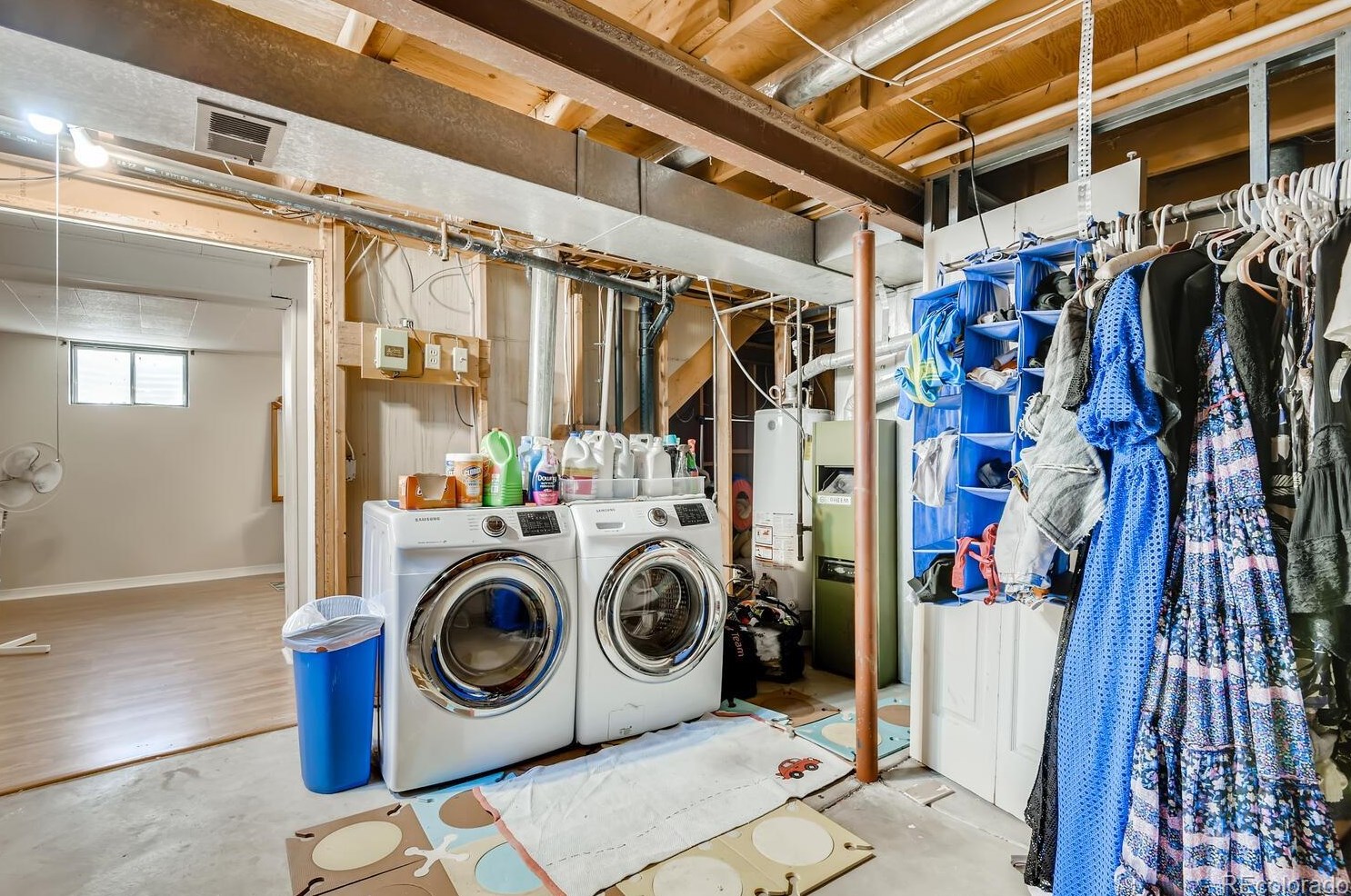 9722 Polk Dr, Littleton CO 80127-2404 exterior