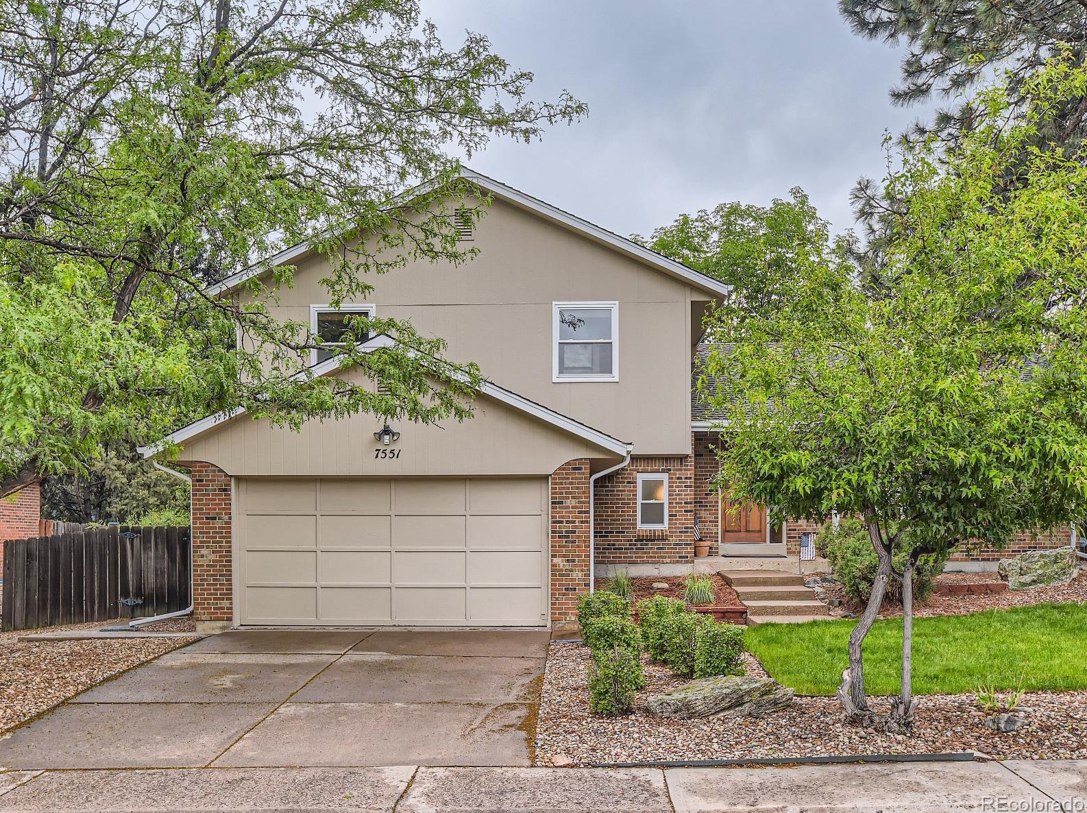7551 Madison Cir, Littleton, CO 80122-3541