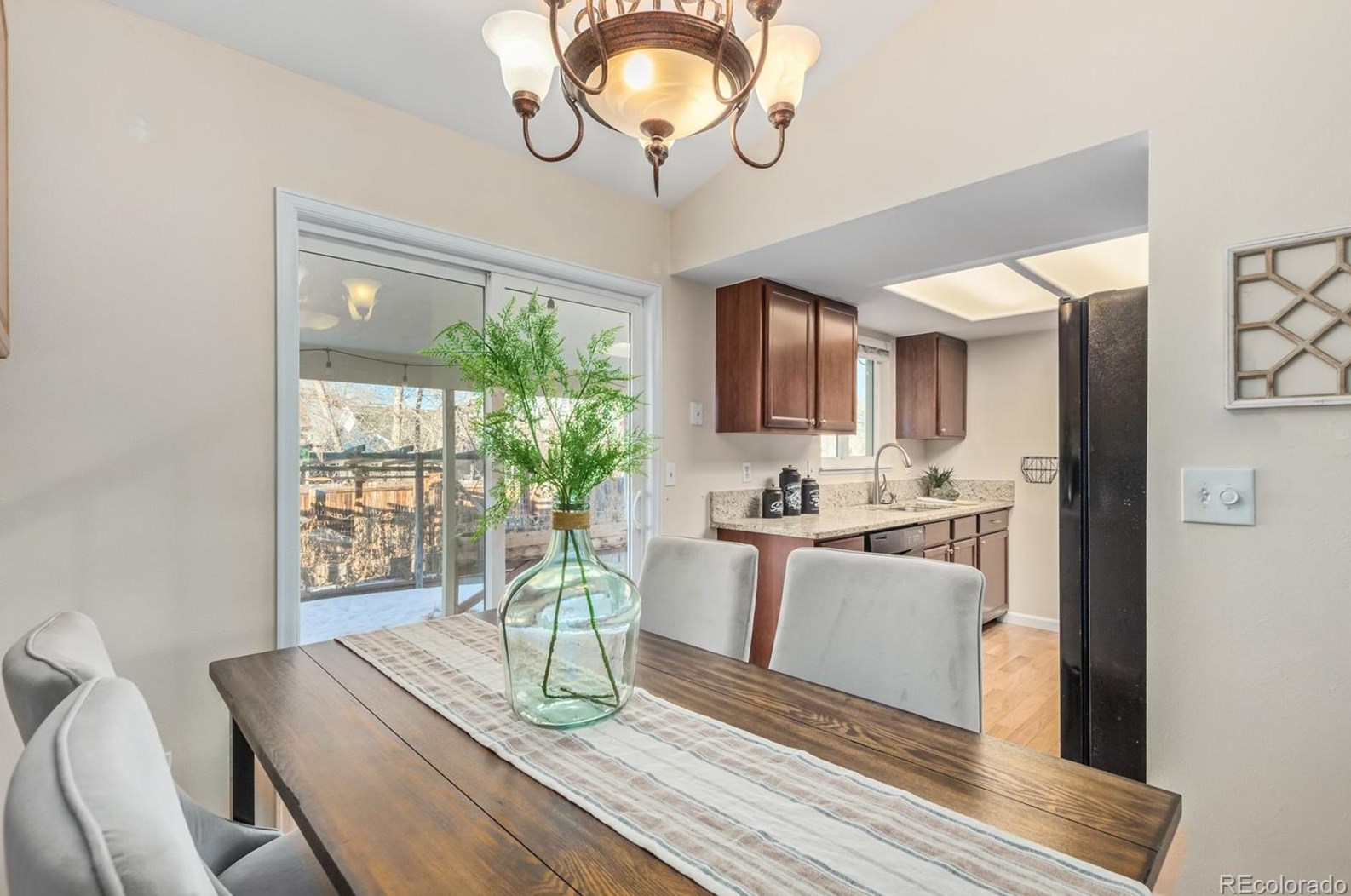 6257 68th Pl, Arvada CO  80003-4163 exterior