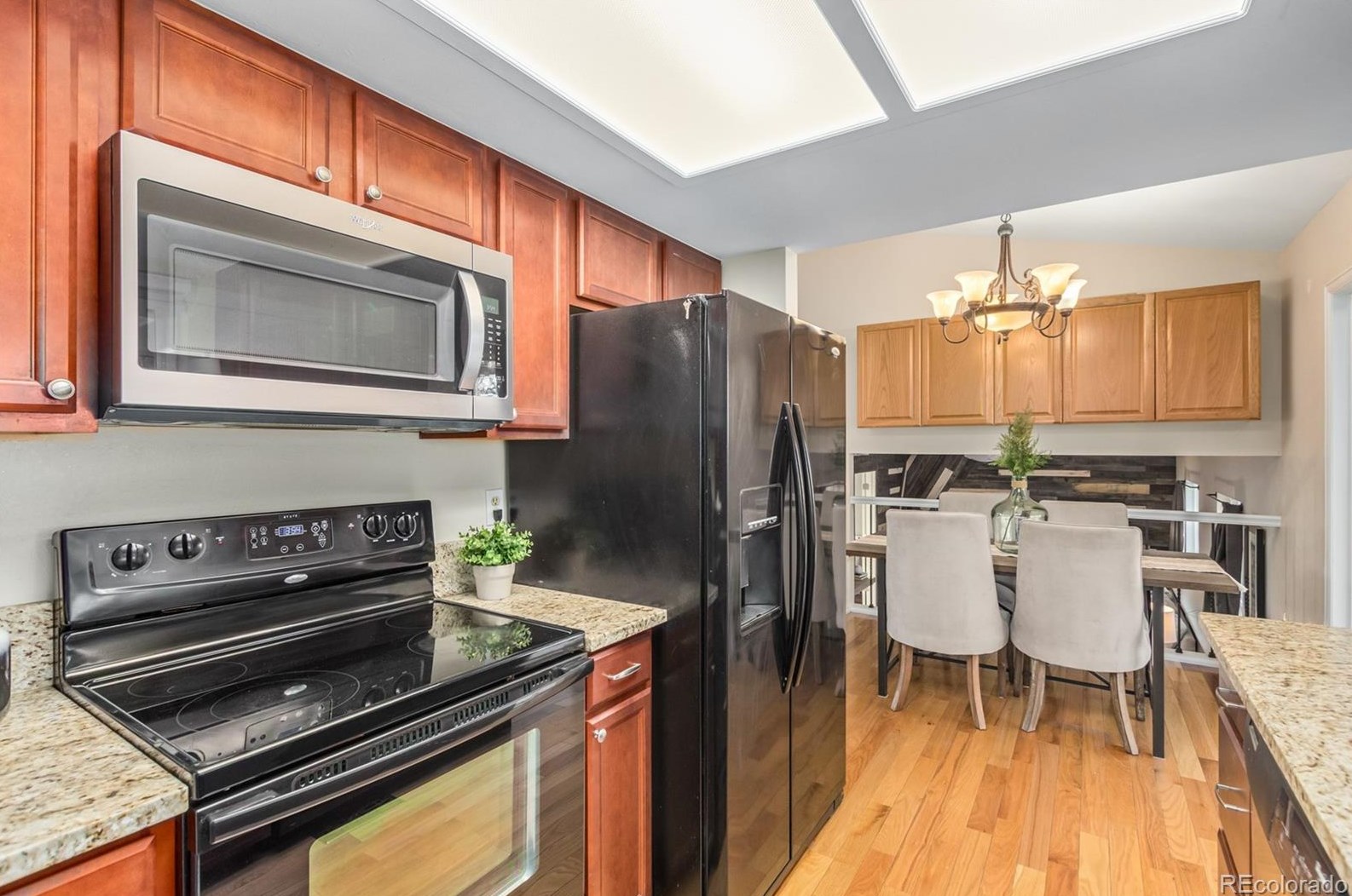 6257 68th Pl, Arvada CO  80003-4163 exterior