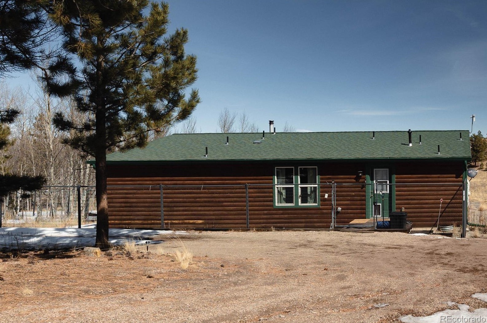 840 Concho Trl, Hartsel CO  80449-8510 exterior
