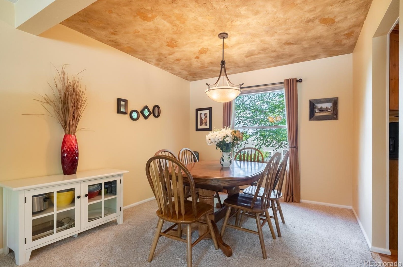 6818 Hudson St, Littleton CO 80122-2343 exterior