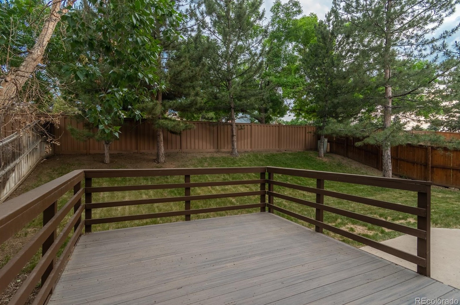 9354 Cattail Ct, Littleton CO 80126-2738 exterior