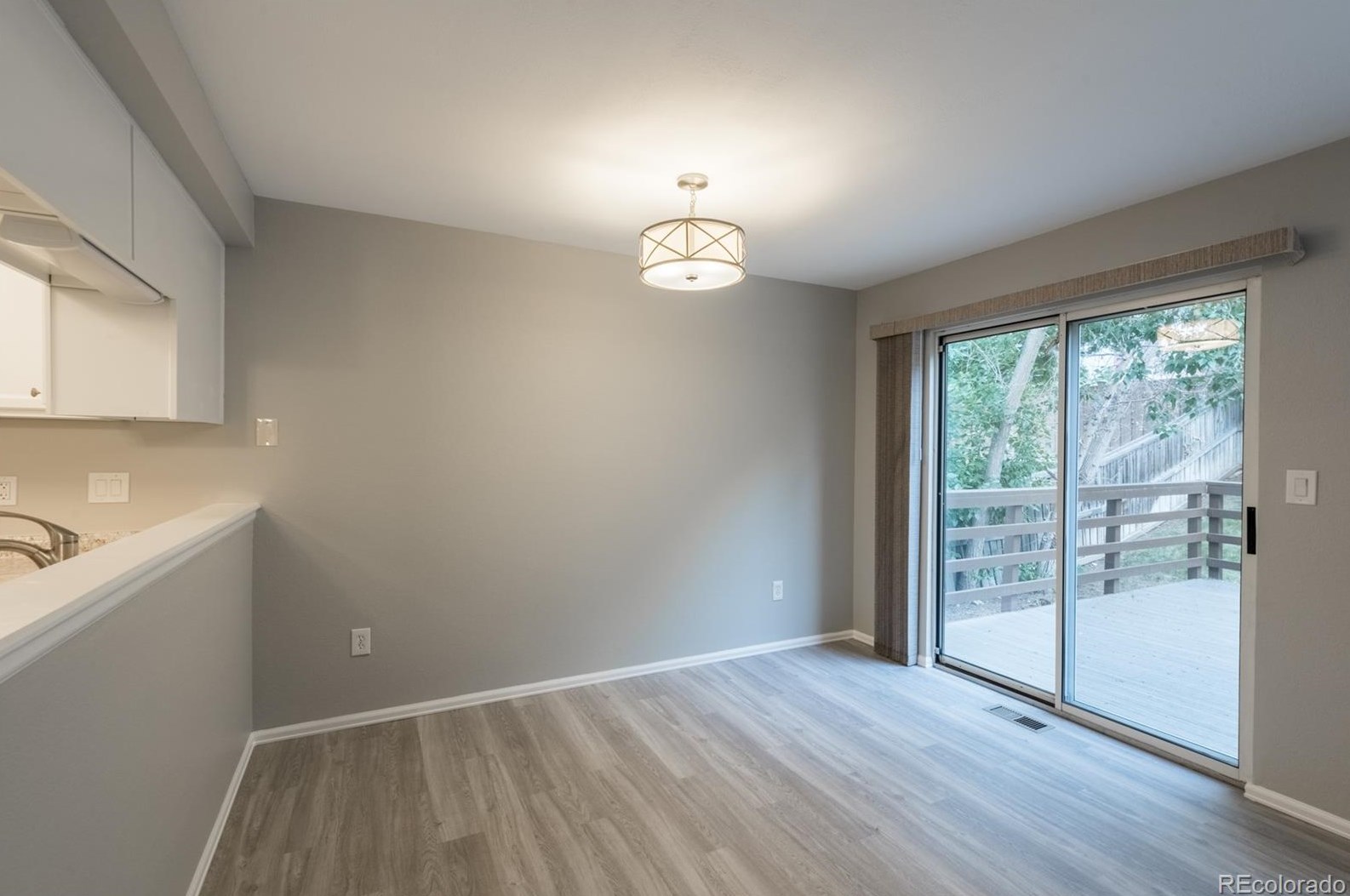 9354 Cattail Ct, Littleton CO 80126-2738 exterior