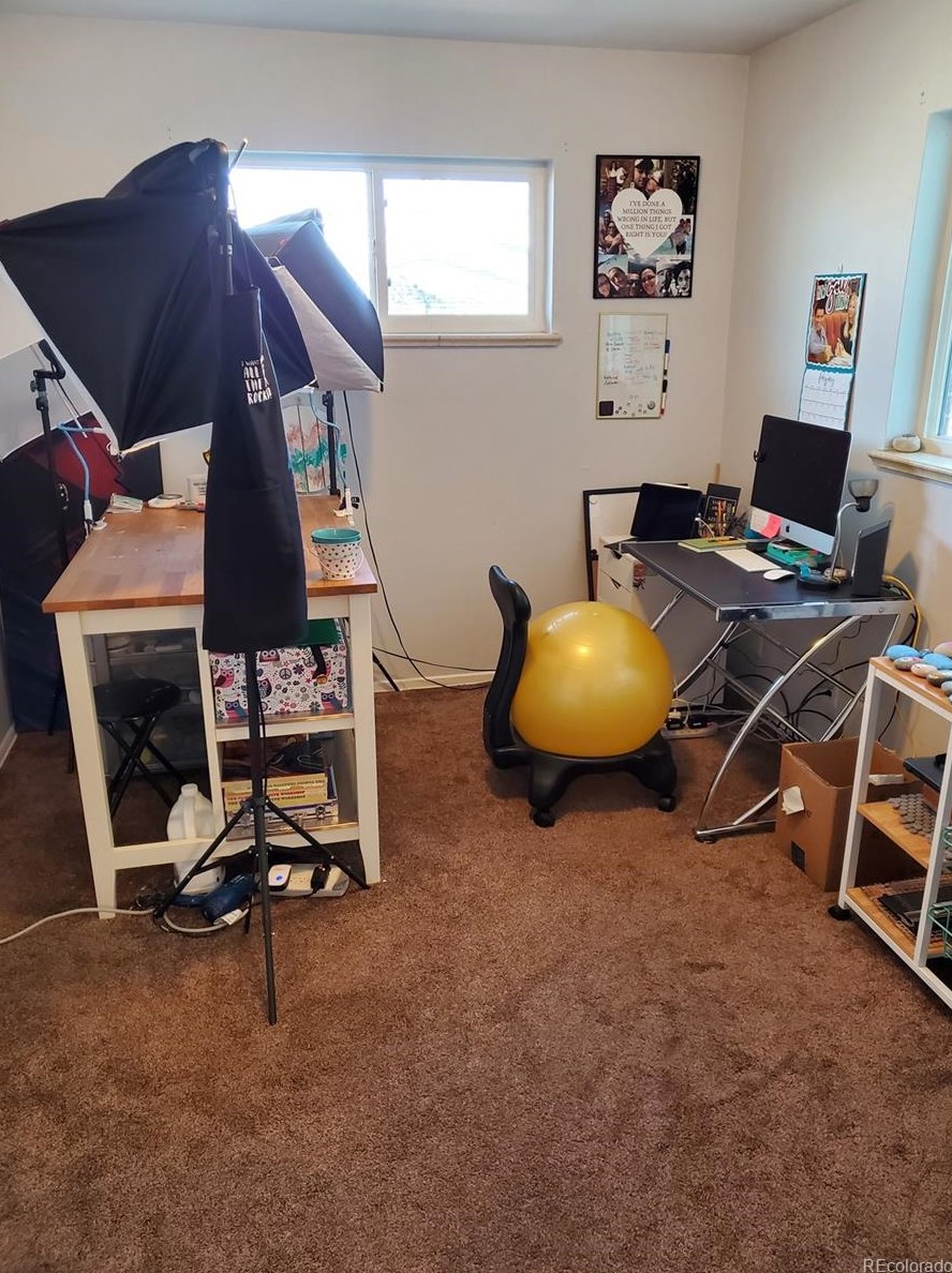 6930 Delaware St, Littleton CO 80120-3719 exterior