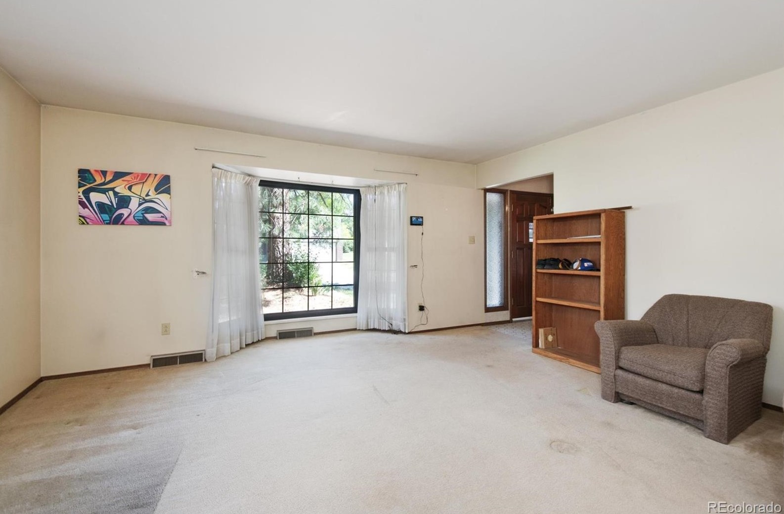 7454 Laurel Ave, Littleton, CO 80128-4811