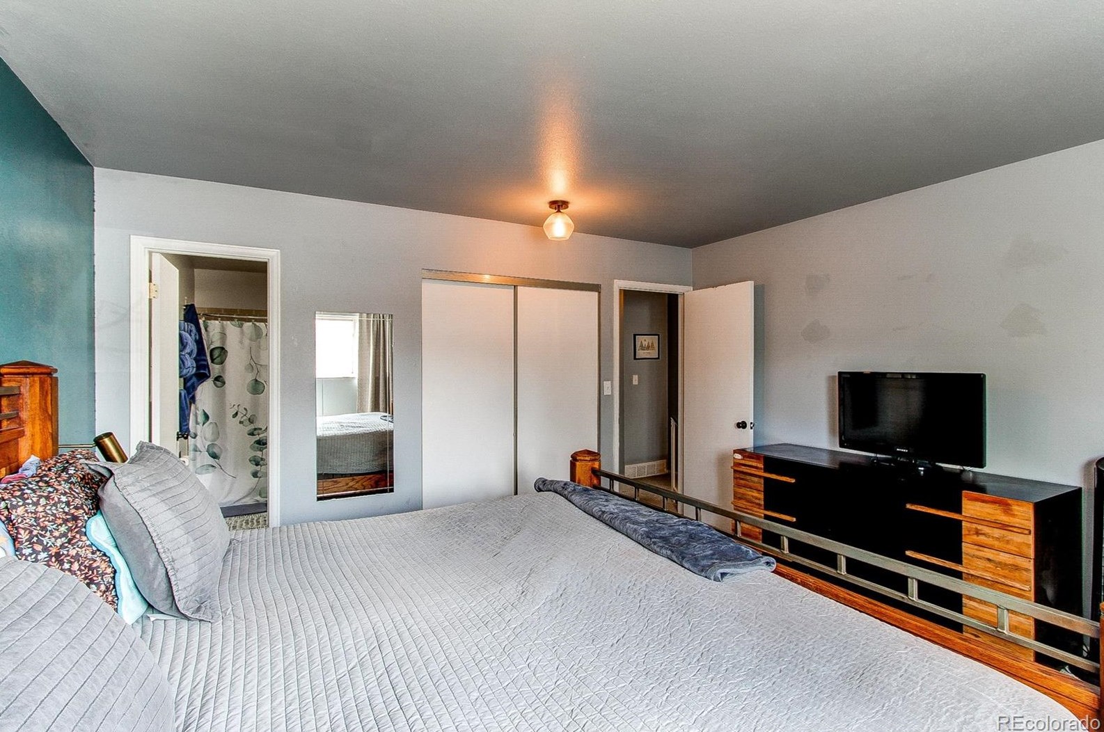 4241 Ponds Cir, Littleton CO  80123-6563 exterior