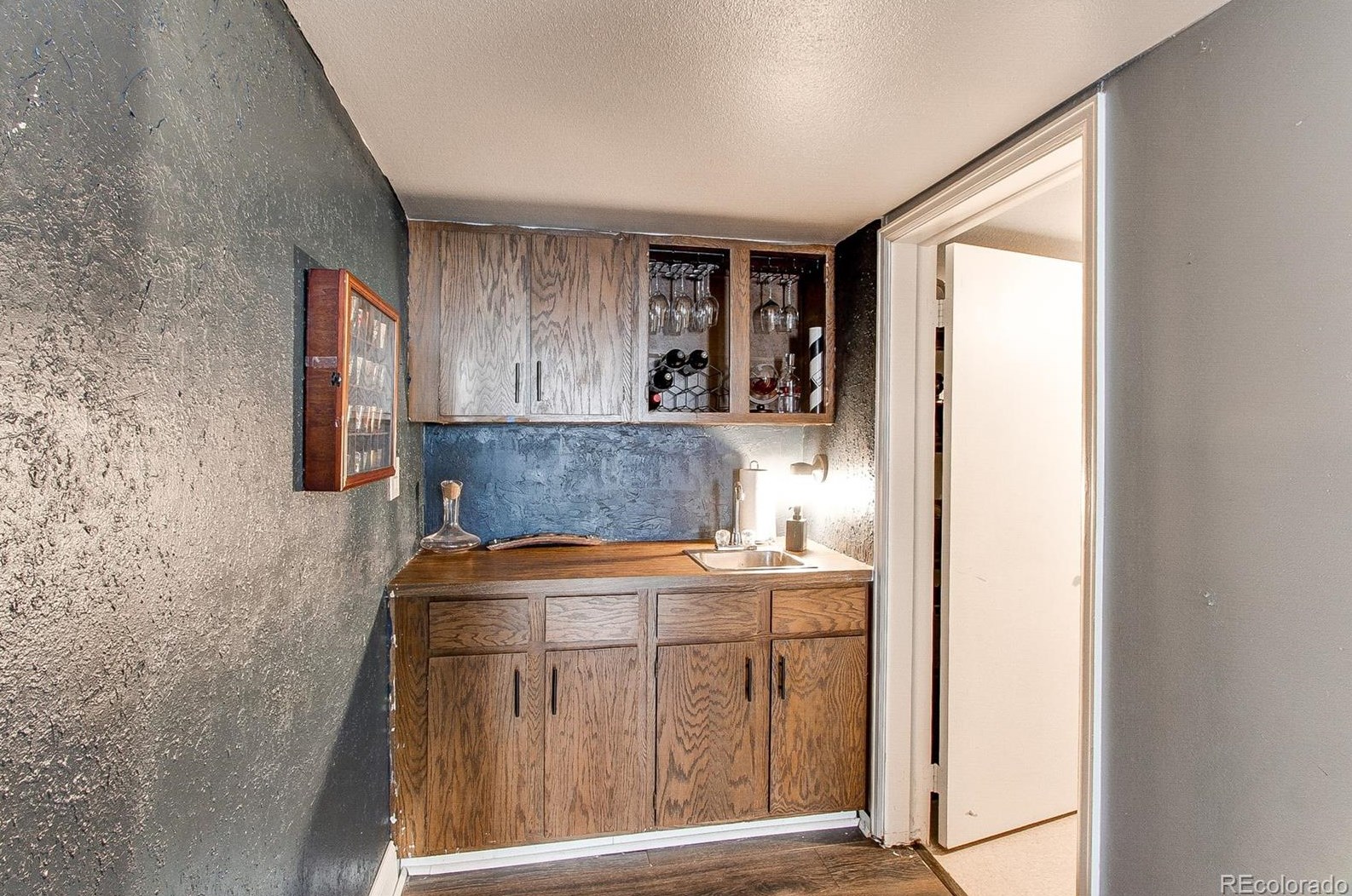 4241 Ponds Cir, Littleton CO  80123-6563 exterior