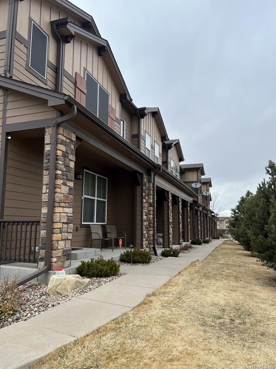 6305 Cedar Park Grv, Colorado Springs, CO 80923-1124