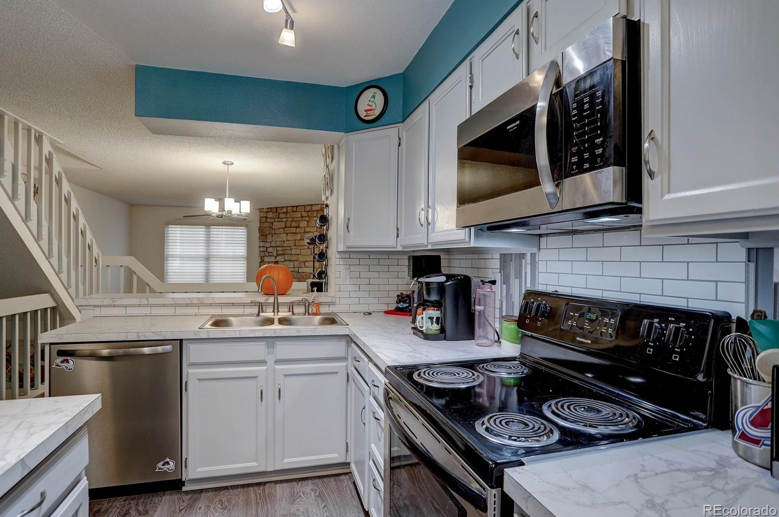 8228 Fillmore Cir, Littleton CO 80122-3437 exterior