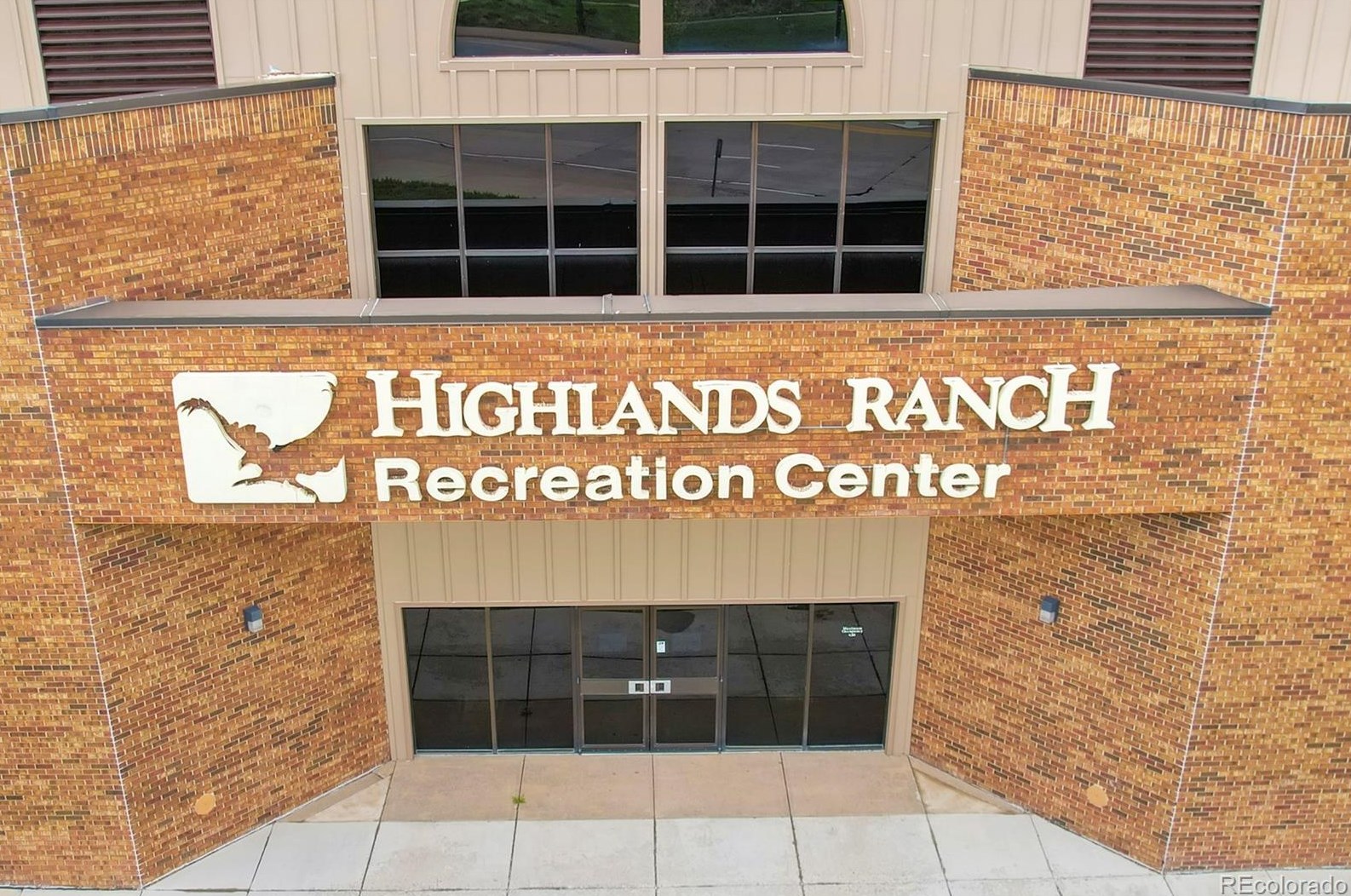 9031 Bear Mountain Dr, Littleton CO  80126-2268 exterior