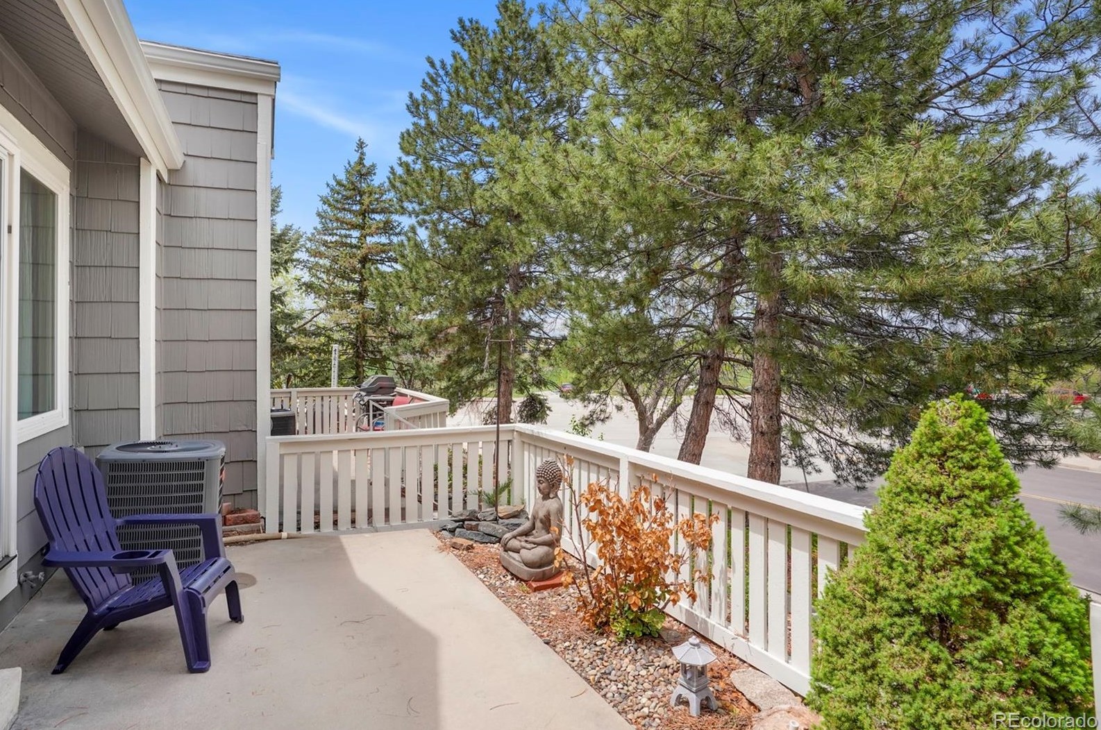 9031 Bear Mountain Dr, Littleton CO  80126-2268 exterior