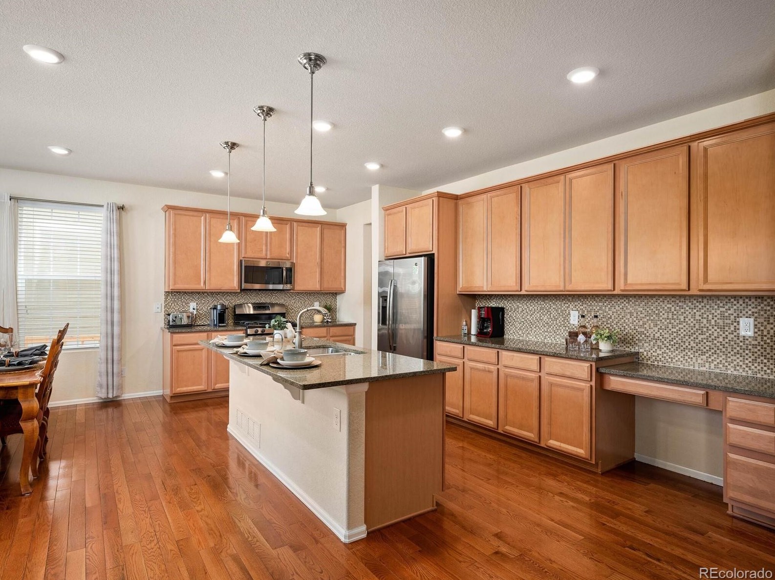 2414 Ambience Ln, Castle Rock, CO 80109-3751