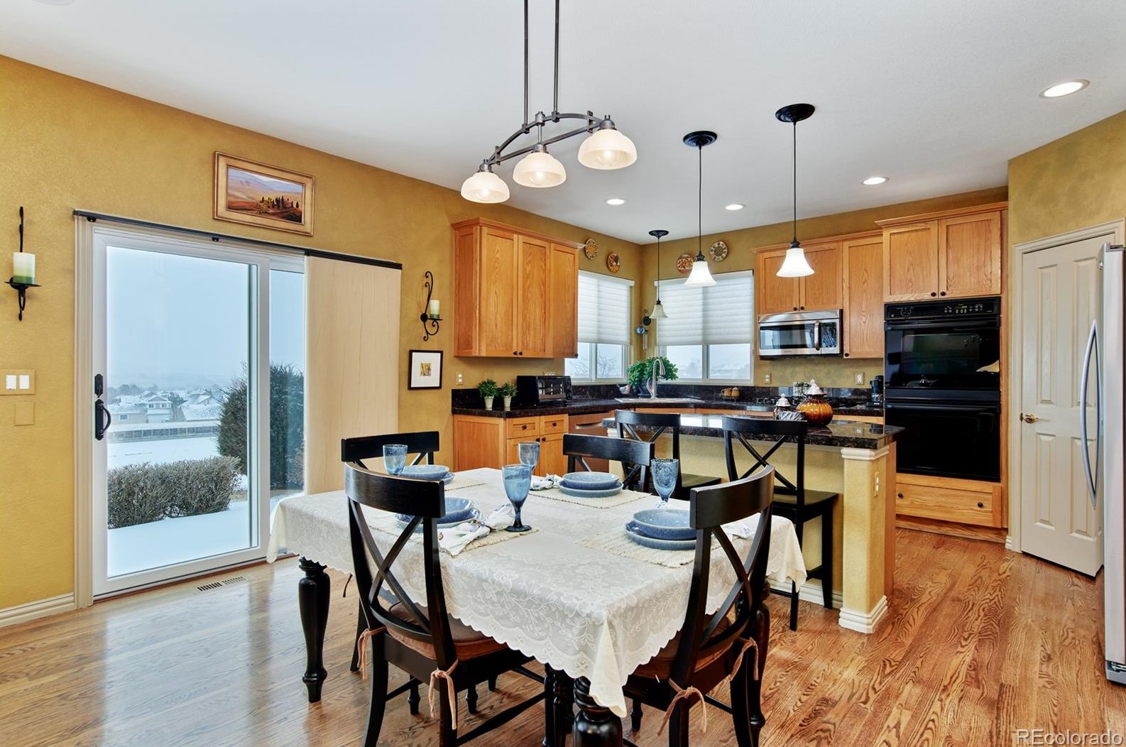 1365 Peninsula Cir, Castle Rock CO 80104-3710 exterior