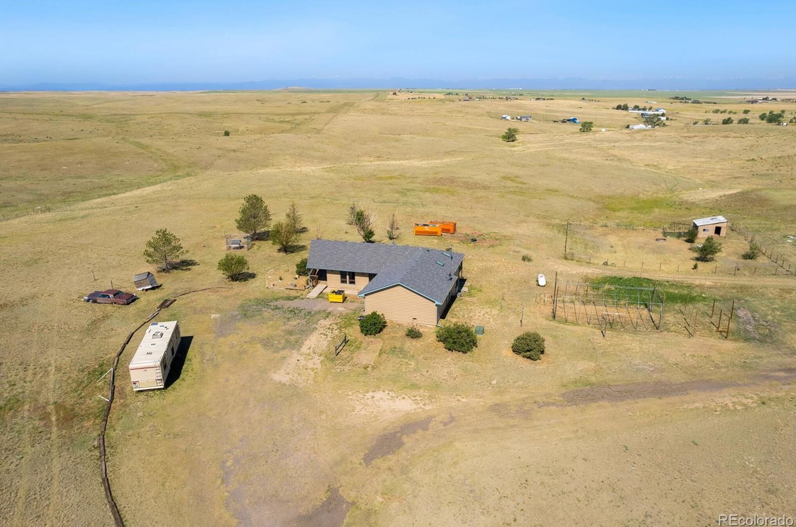 1859 Ulm St, Watkins, CO 80137-8832
