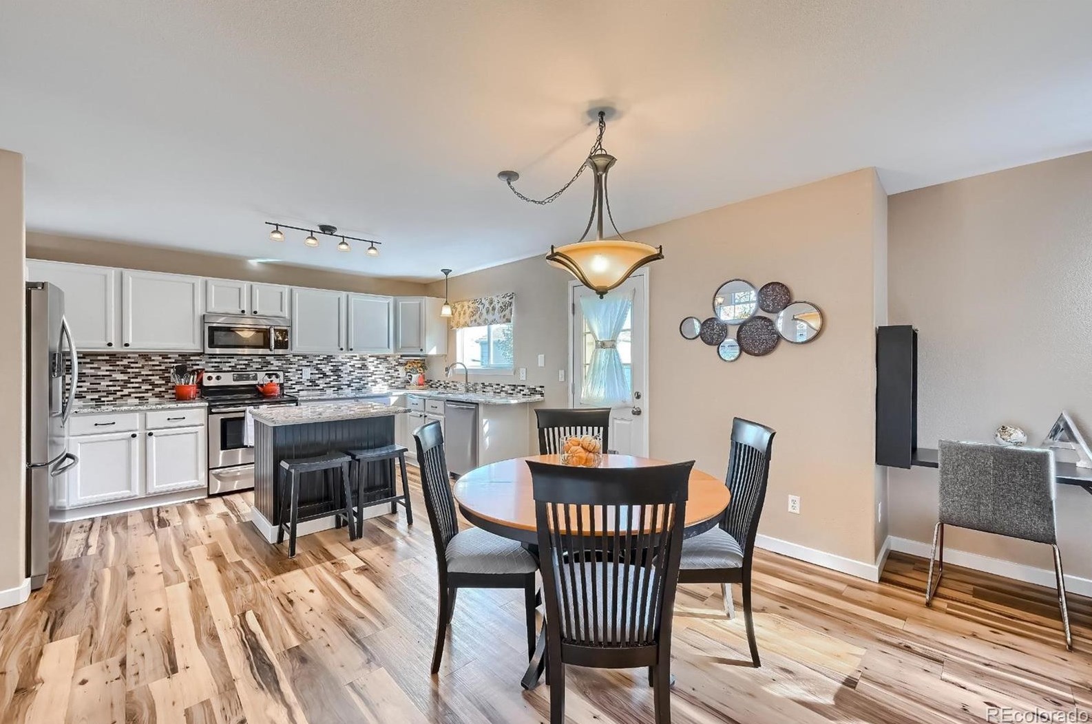 9742 Whitecliff Pl, Littleton CO 80129-5748 exterior