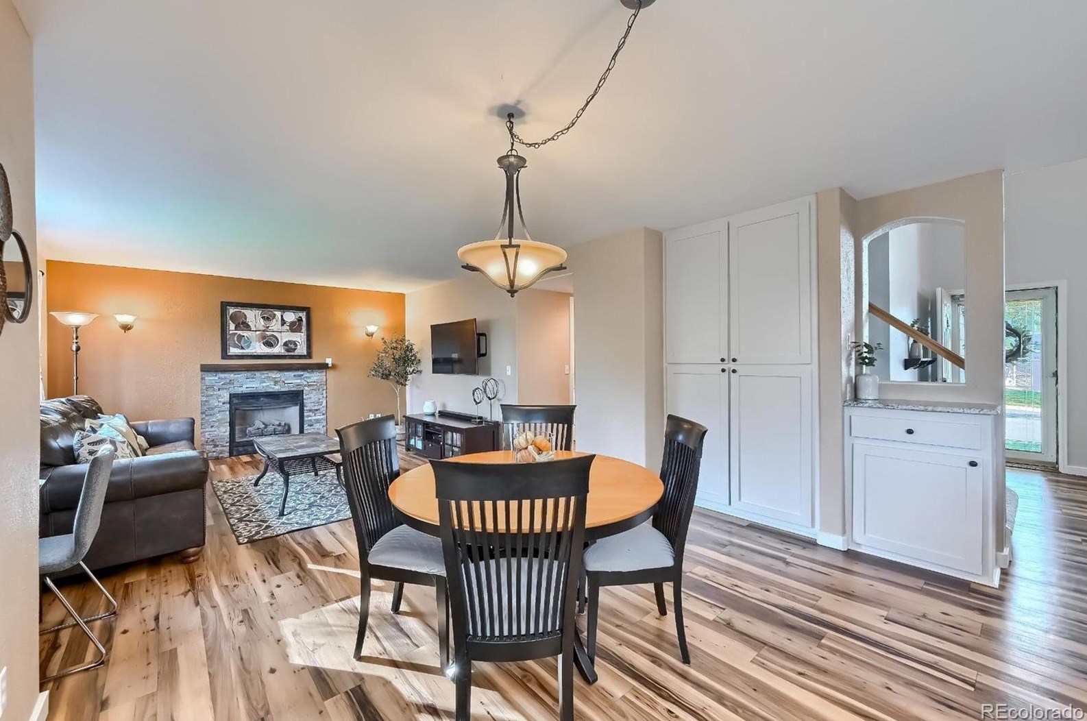 9742 Whitecliff Pl, Littleton CO 80129-5748 exterior