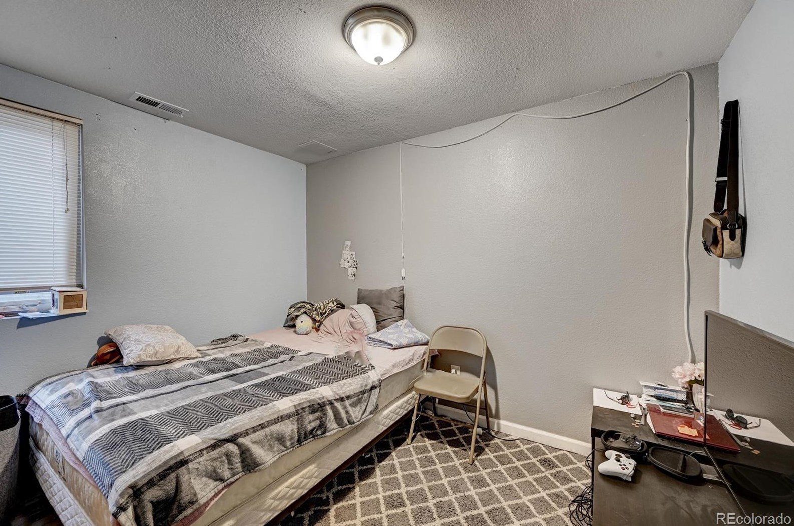 5452 Quari St, Denver CO 80011-1809 exterior