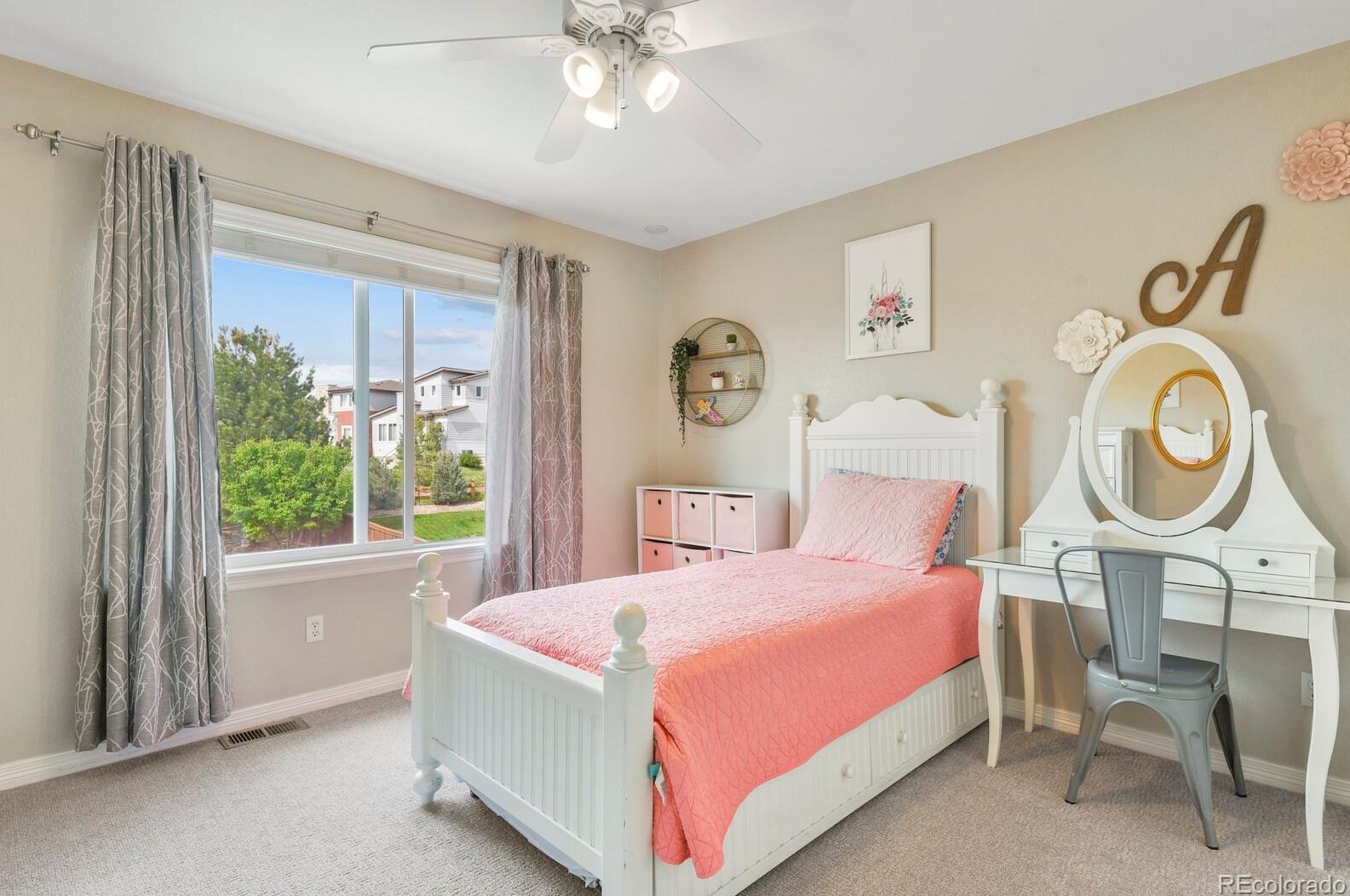 3416 Hawthorne Dr, Littleton CO  80126-7807 exterior