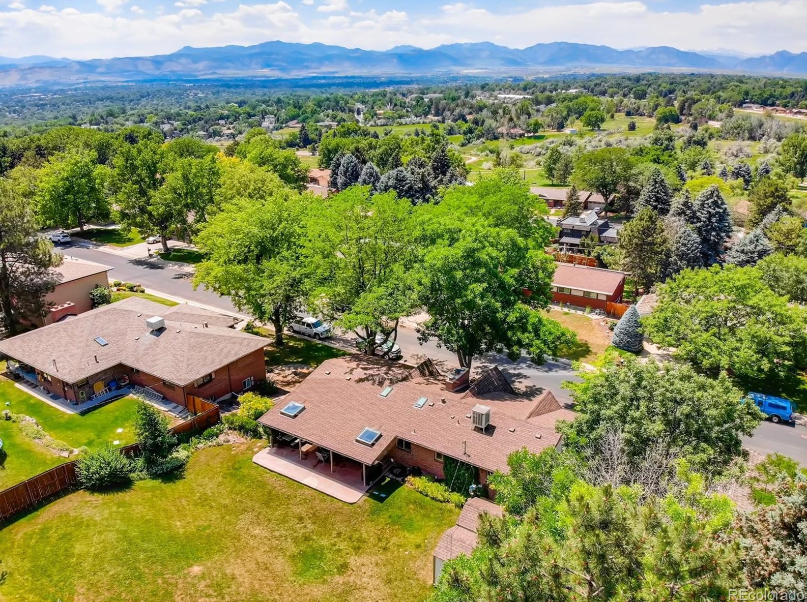 7026 Dudley Dr, Arvada CO  80004-1744 exterior