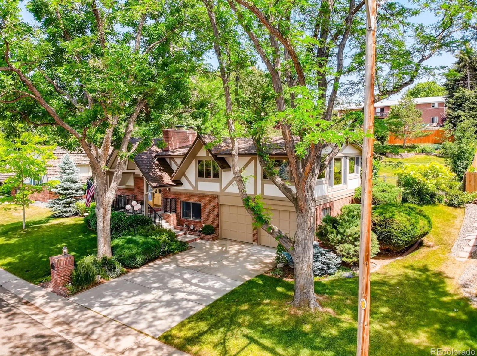 7026 Dudley Dr, Arvada, CO 80004-1744