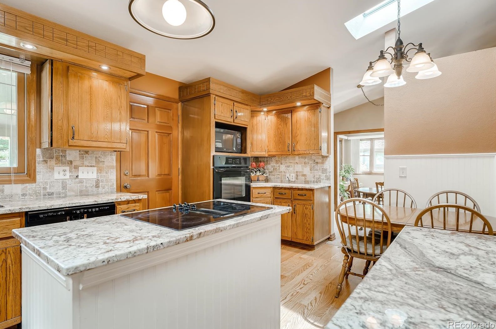 7026 Dudley Dr, Arvada CO  80004-1744 exterior