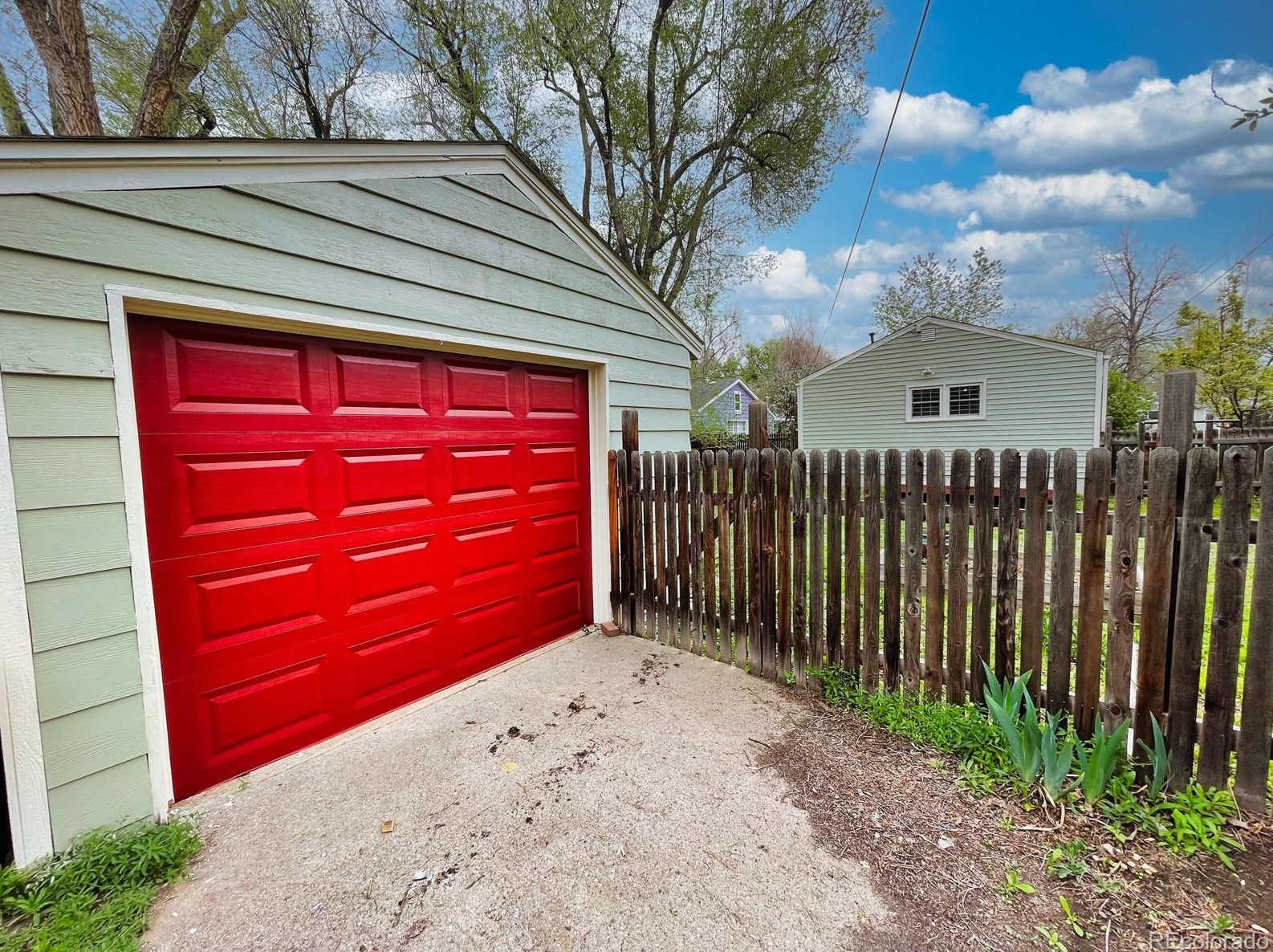 935 Gay St, Longmont, CO 80501-4445
