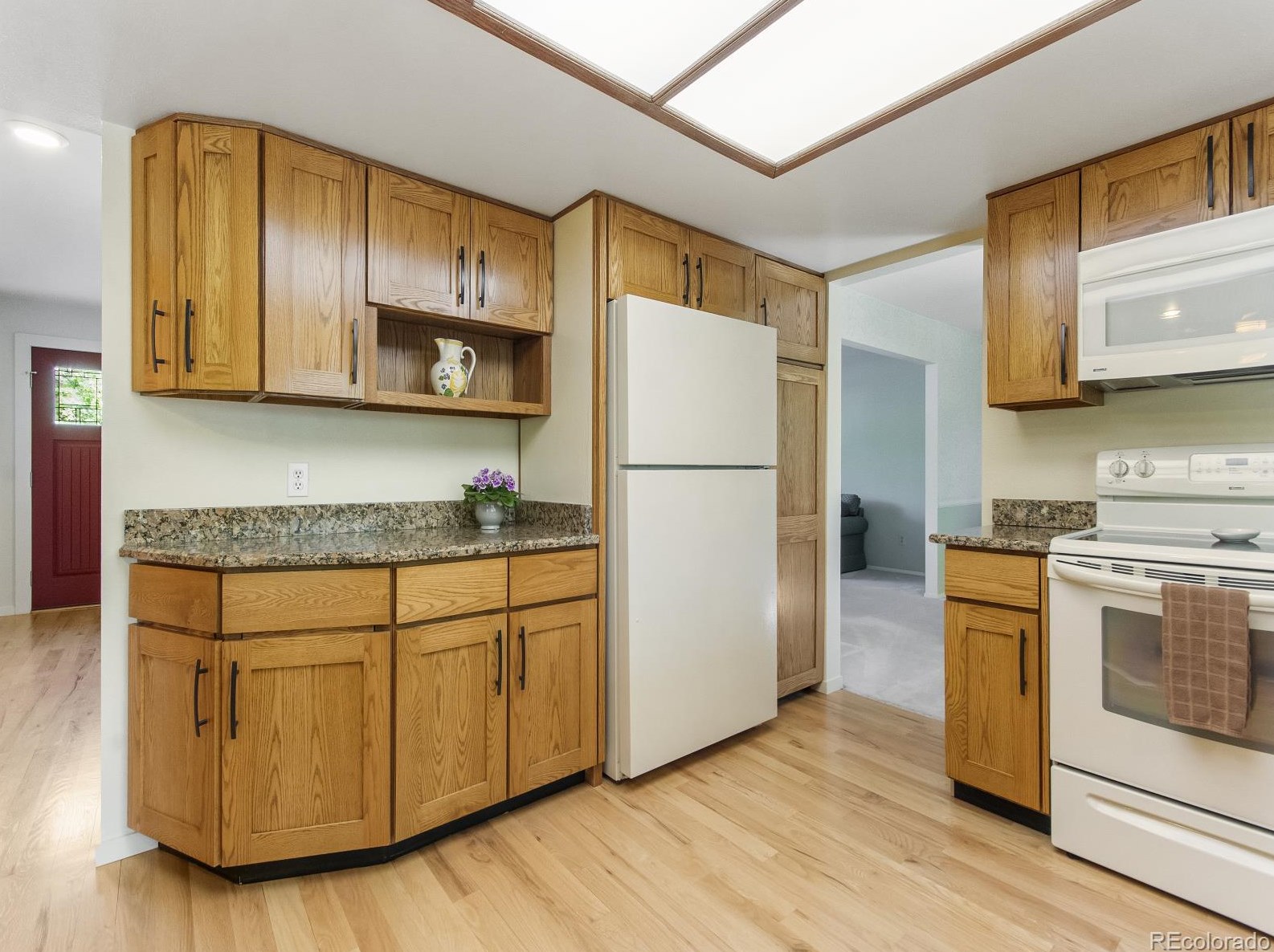 5466 Portland Dr, Littleton CO 80128-3946 exterior