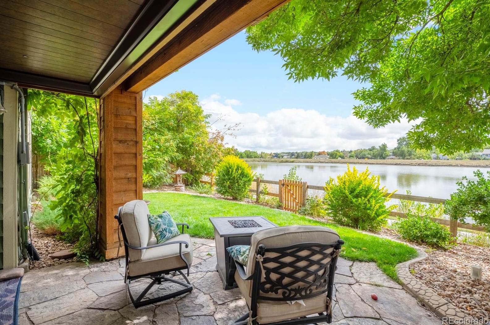 8560 81st Dr, Arvada CO  80005-2405 exterior