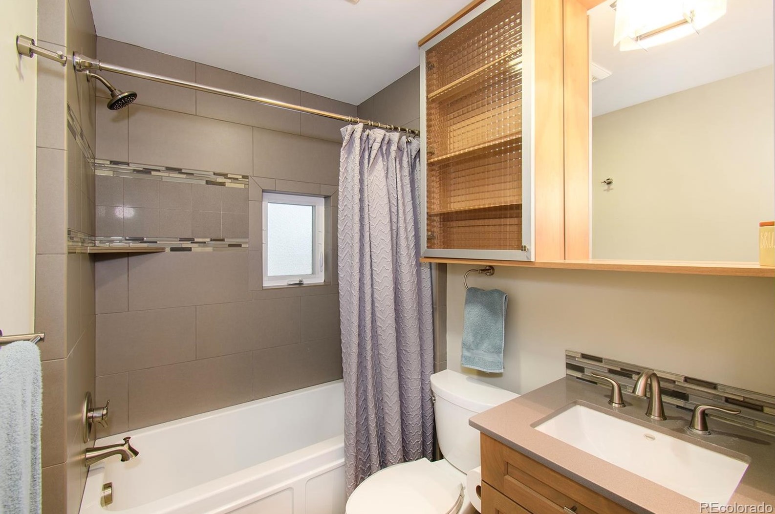 5945 Race St, Littleton CO  80121-2651 exterior